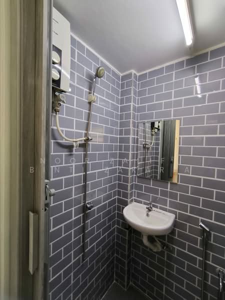 Pangsapuri untuk Disewa di Iris Apartment - Noor Zalifa Binti Zakaria - Bathroom - PropertyGuru.com.my