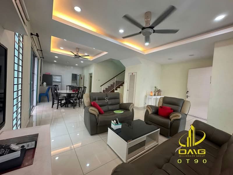 Rumah Kluster untuk Dijual di Bandar Parklands (Klang) - Louis Chan - Living Room - PropertyGuru.com.my