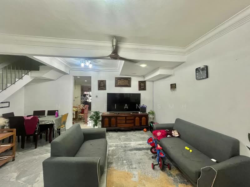 Rumah Teres 2 Tingkat untuk Dijual di Bandar Baru Selayang Fasa 2a (Selayang) - Norafian SMH - Living Room - PropertyGuru.com.my