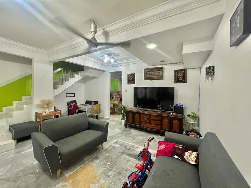 Rumah Teres 2 Tingkat untuk Dijual di Bandar Baru Selayang Fasa 2a (Selayang) - Norafian SMH - Living Room - PropertyGuru.com.my