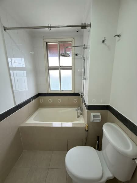 Semi-Detached House for Sale in Damansara Heights (Kuala Lumpur) - Hugo Gooi - Bathroom - PropertyGuru.com.my