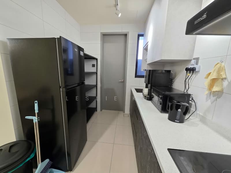 Servis Apartment untuk Disewa di The Era @ Duta North - Leslie Kua - Kitchen - PropertyGuru.com.my