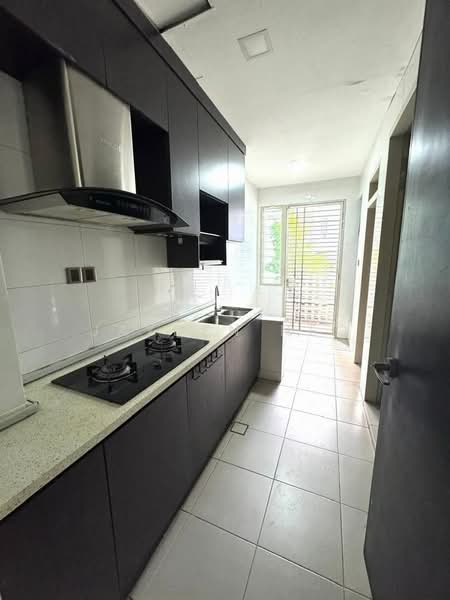 2-storey Terraced House for Sale in East Ledang (Iskandar Puteri (Nusajaya)) - Jayden Neo - Kitchen - PropertyGuru.com.my
