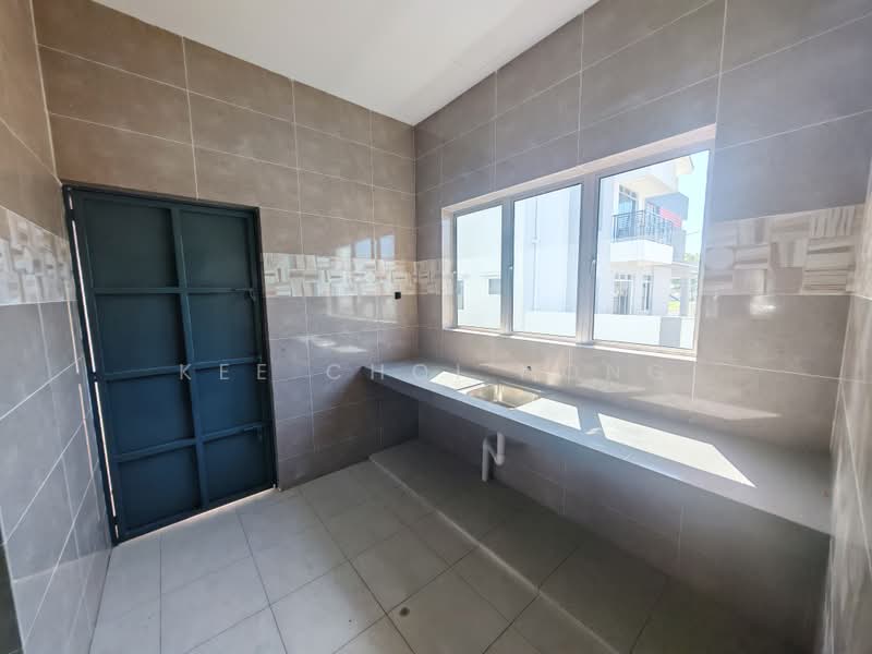 Rumah Teres 2 Tingkat untuk Dijual di Sitiawan (Perak) - Kee Choi Hong - Kitchen - PropertyGuru.com.my