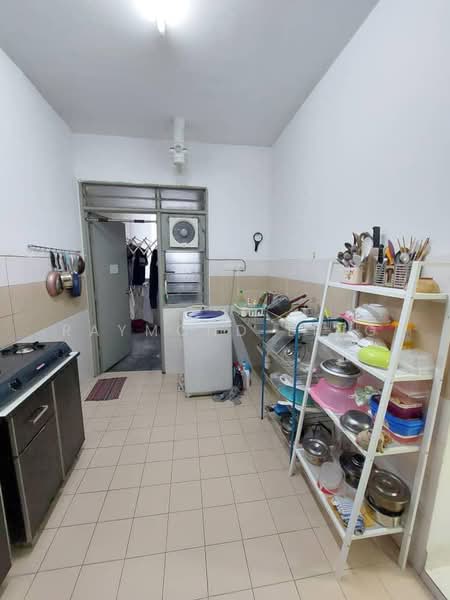 Condominium for Rent at Residensi Laguna (Sunway Belvedere) - Raymond Ling - Kitchen - PropertyGuru.com.my