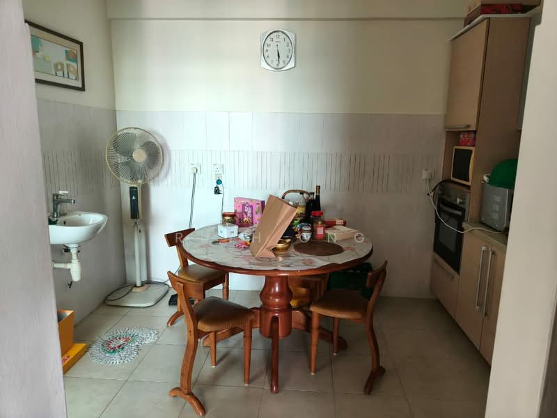 Condominium for Sale at Bayswater Resort Condominium - Ruth Ong - Kitchen - PropertyGuru.com.my