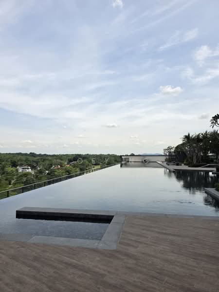 Servis Apartment untuk Dijual di Edelweiss @ Tropicana Gardens - Joey Ng - Pool - PropertyGuru.com.my