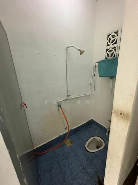 2-storey Terraced House for Sale in Taman Kota Masai (Pasir Gudang) - Kay Ng - Bathroom - PropertyGuru.com.my