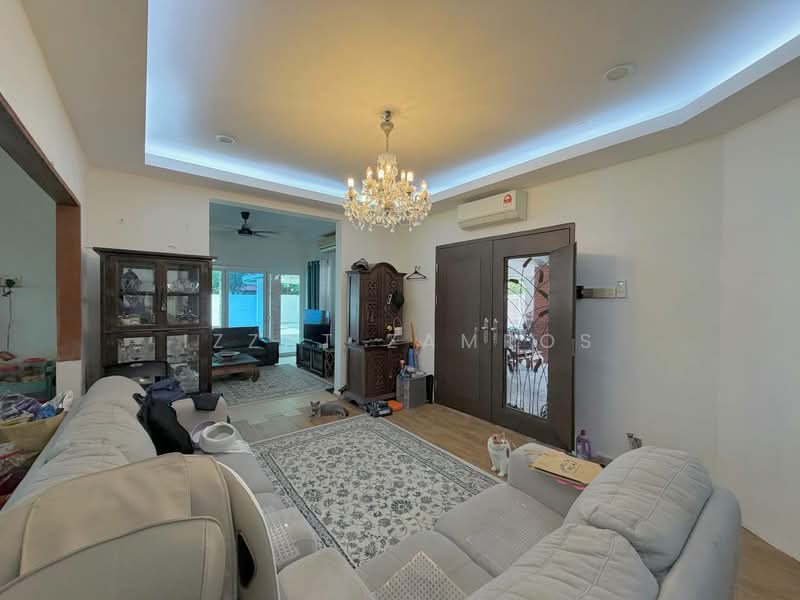 Bungalow for Sale in Taman Bukit Cheras (Cheras) - Izzat Zamros - Living Room - PropertyGuru.com.my