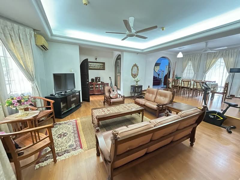 Rumah Banglo untuk Dijual di SS19 (Subang Jaya) - Lai YK - Living Room - PropertyGuru.com.my