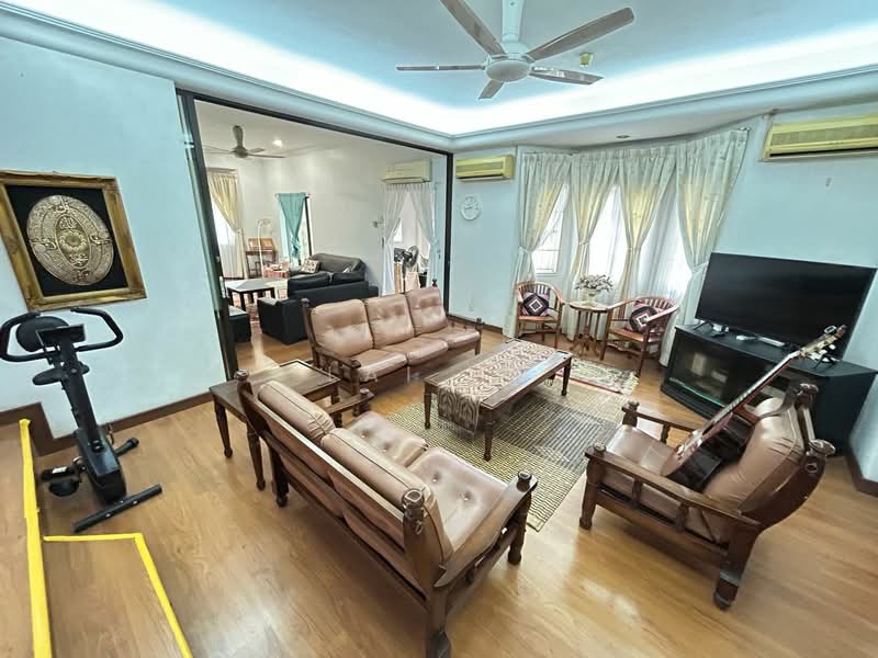 Rumah Banglo untuk Dijual di SS19 (Subang Jaya) - Lai YK - Living Room - PropertyGuru.com.my