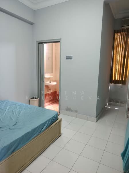 Kondominium untuk Dijual di Fajar Ria @ Pantai - Zarema Kulbuzheva - Bedroom - PropertyGuru.com.my