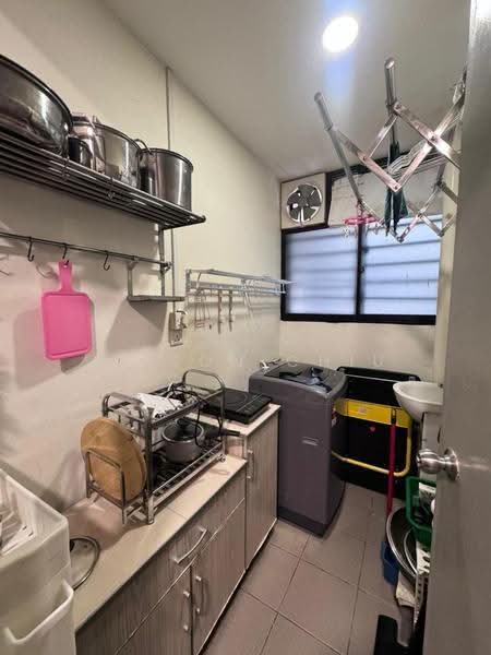 Kondominium untuk Dijual di 228 Kondominium - Alison Chiu - Kitchen - PropertyGuru.com.my