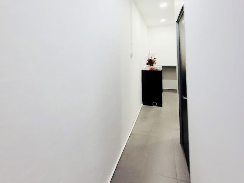 Shop / Office for Sale in Bayan Lepas (Penang) - Allen Yeoh - Corridor - PropertyGuru.com.my