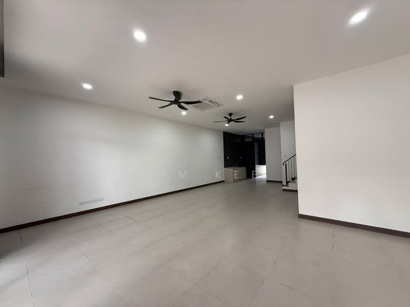 2-storey Terraced House for Rent in Nusa Sentral (Iskandar Puteri (Nusajaya)) - Kym Kee - Living Room - PropertyGuru.com.my