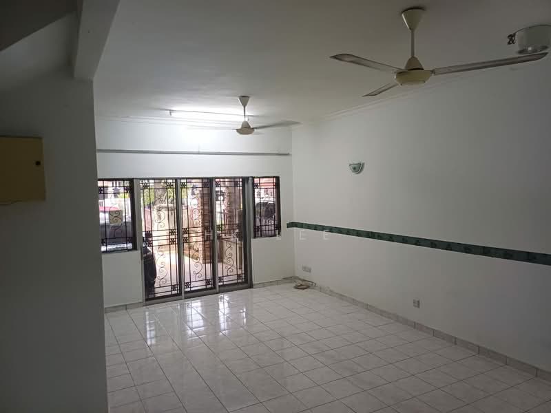 Rumah Teres 2 Tingkat untuk Dijual di Taman Bukit Subang (Shah Alam) - HK Lee - PropertyGuru.com.my