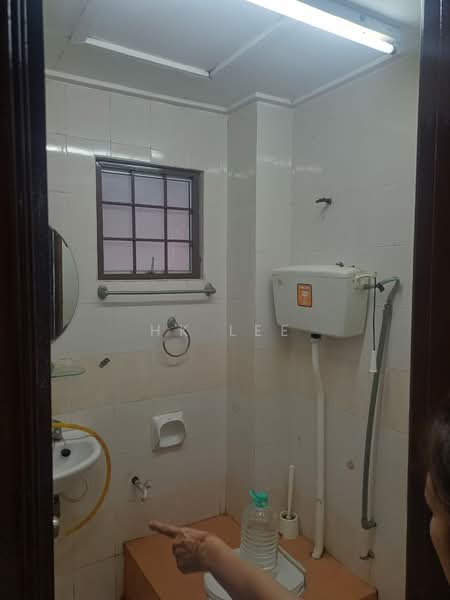 2-storey Terraced House for Sale in Taman Bukit Subang (Shah Alam) - HK Lee - PropertyGuru.com.my