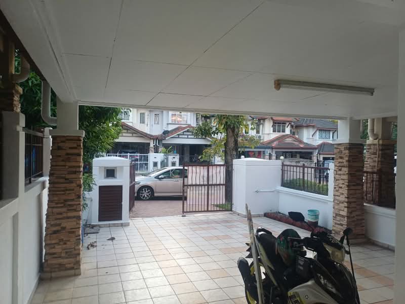 2-storey Terraced House for Sale in Taman Bukit Subang (Shah Alam) - HK Lee - PropertyGuru.com.my