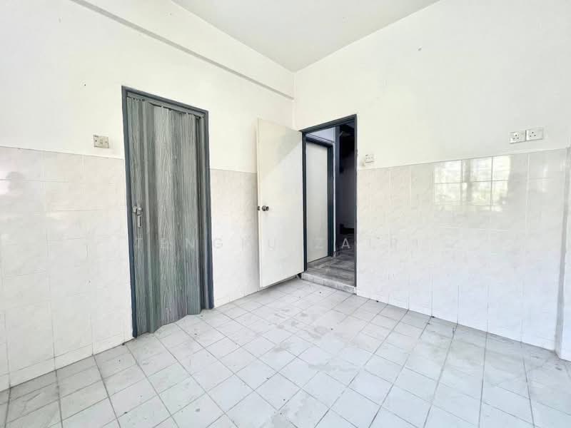 Rumah Teres 2 Tingkat untuk Dijual di Sungai Buloh (Selangor) - Tengku Zairi - PropertyGuru.com.my
