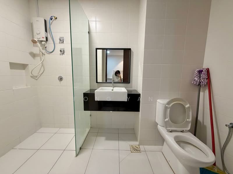 Service Residence for Rent at Trefoil @ Setia City - Fong Yan - Bathroom - PropertyGuru.com.my