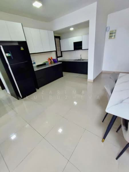 Condominium for Sale at Ken Rimba Condominium 1 - Zarema Kulbuzheva - Kitchen - PropertyGuru.com.my