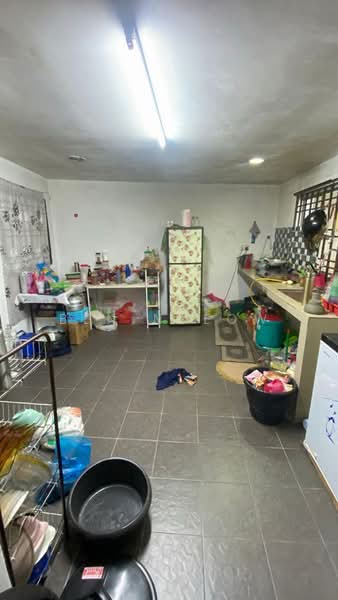 Rumah Teres 2 Tingkat untuk Dijual di Taman Puteri Wangsa (Ulu Tiram) - Ben Nyeow - Kitchen - PropertyGuru.com.my
