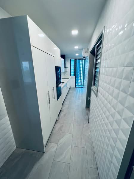 Kondominium untuk Disewa di 11 Mont Kiara @ MK11 - Jo Chen - Kitchen - PropertyGuru.com.my