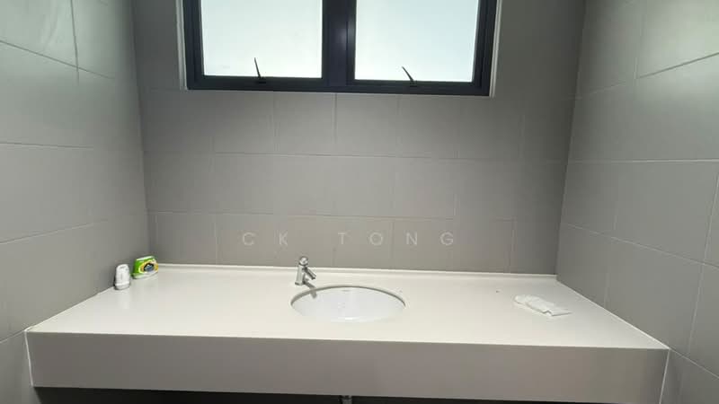 Office for Rent in Bukit Jelutong (Shah Alam) - CK Tong - Bathroom - PropertyGuru.com.my