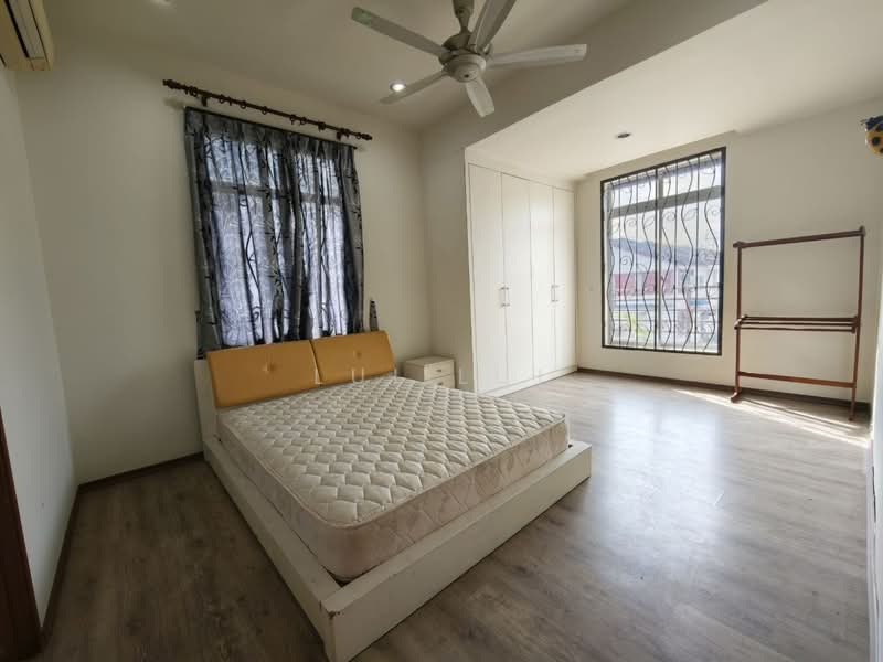 2-storey Terraced House for Sale in Setia Tropika (Johor Bahru) - Lui Lui - Bedroom - PropertyGuru.com.my