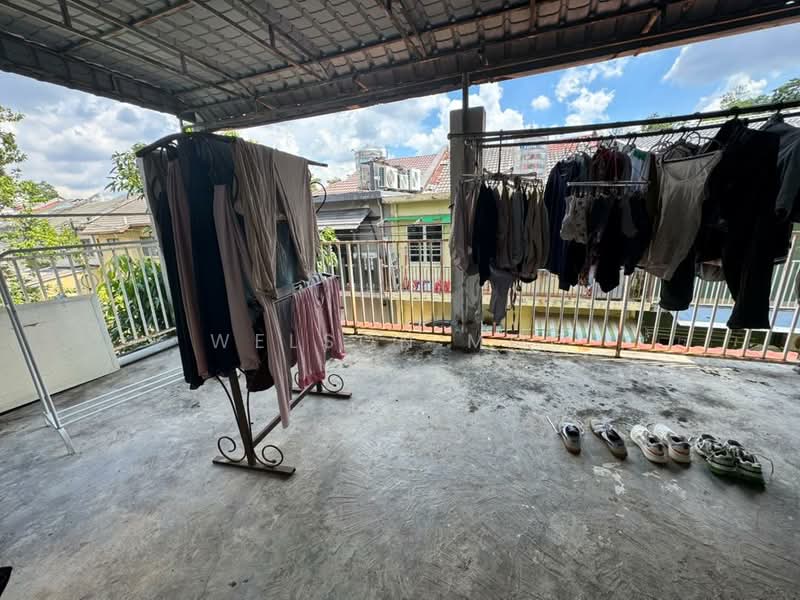 2-storey Terraced House for Sale in Kemensah Heights (Ulu Kelang) - Welson Moo - Balcony - PropertyGuru.com.my