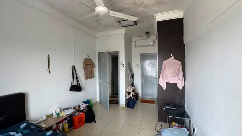 Kondominium untuk Dijual di Fortune Park (Suria Perdana) - DILLA YUSOFF - Bedroom - PropertyGuru.com.my