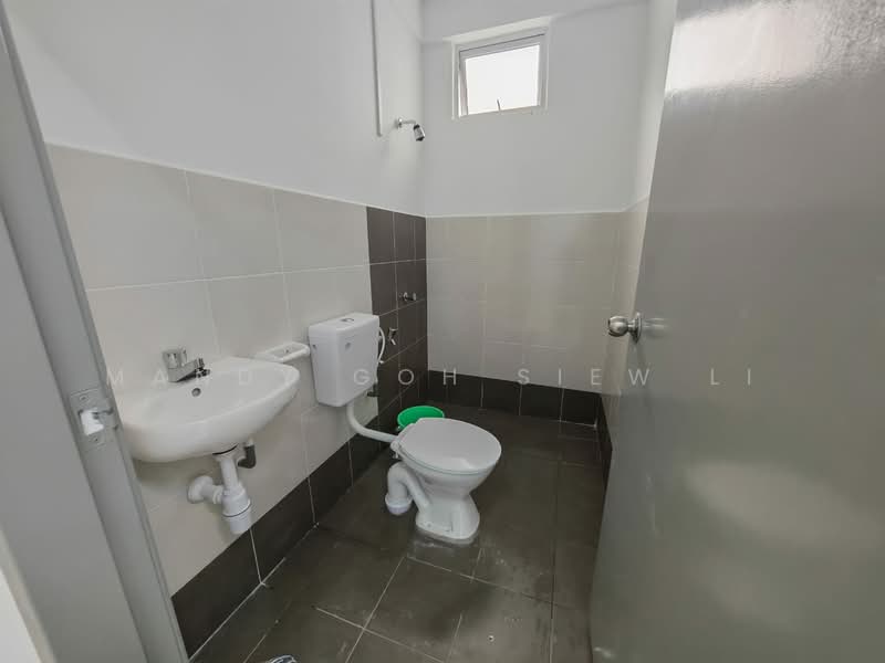 Apartment for Rent at PANGSAPURI CENDERA 1 - Mandy Goh Siew Li - Bathroom - PropertyGuru.com.my