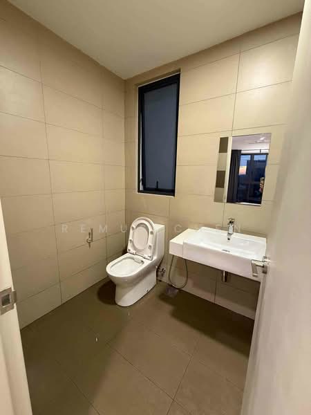 Kondominium untuk Disewa di Kuchai Sentral - Remus Chen - Bathroom - PropertyGuru.com.my