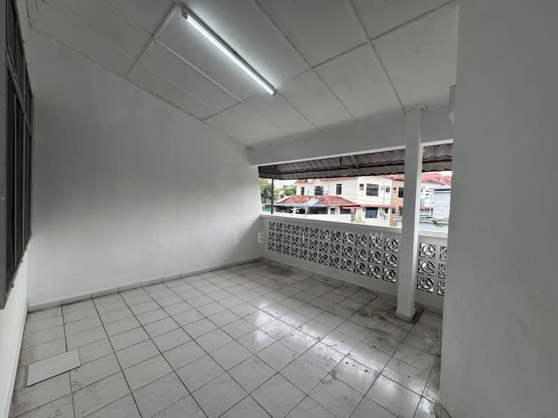 2-storey Terraced House for Sale in Taman Perling (Perling) - Albee Liew - PropertyGuru.com.my