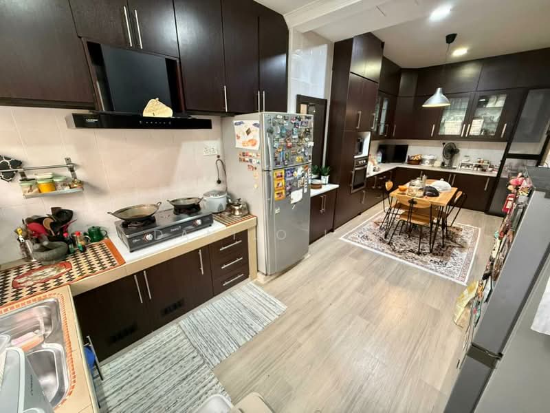 Rumah Teres 2 Tingkat untuk Dijual di Alam Damai (Cheras) - Danilo Lim - Kitchen - PropertyGuru.com.my