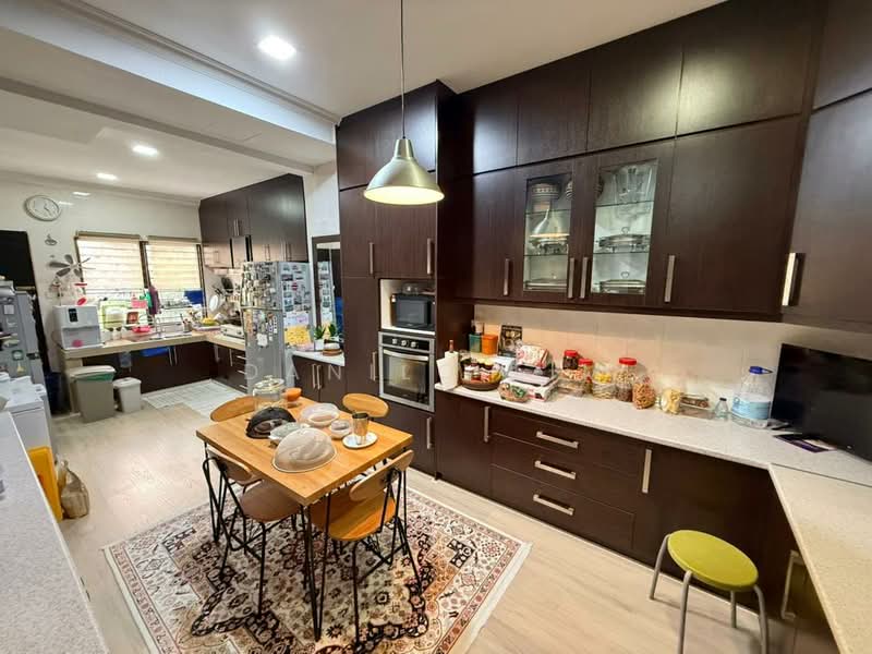 Rumah Teres 2 Tingkat untuk Dijual di Alam Damai (Cheras) - Danilo Lim - PropertyGuru.com.my