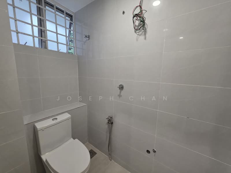 Rumah Bandar untuk Dijual di Seksyen 7 (Shah Alam) - Joseph Chan - Bathroom - PropertyGuru.com.my