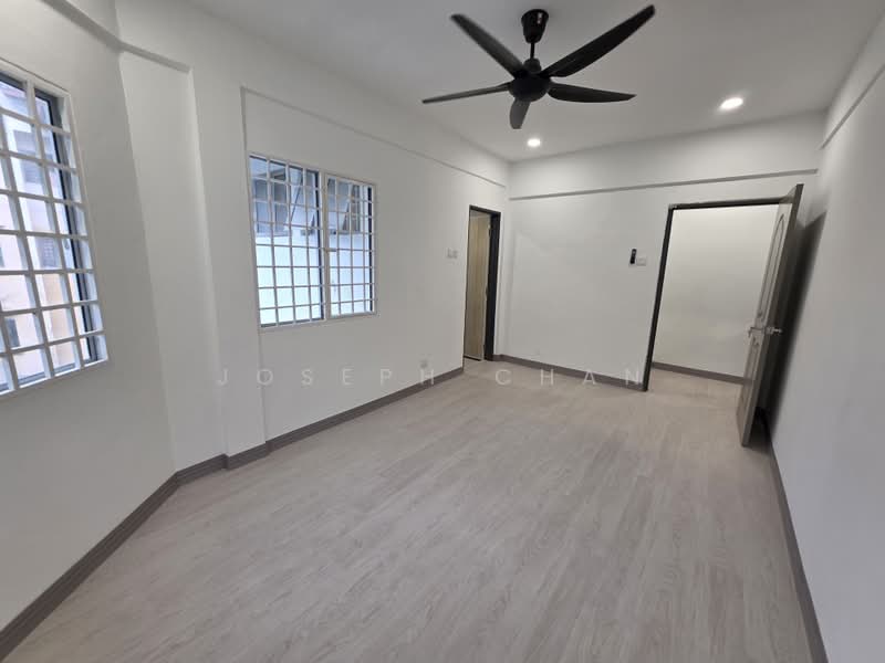 Rumah Bandar untuk Dijual di Seksyen 7 (Shah Alam) - Joseph Chan - Interior - PropertyGuru.com.my