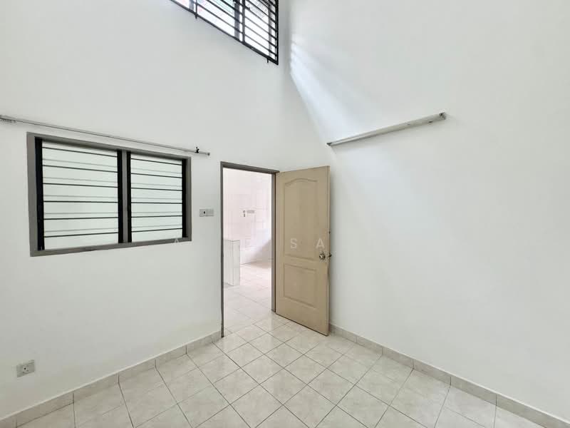1-storey Terraced House for Sale in Bandar Bukit Raja (Klang) - Alif Saad - PropertyGuru.com.my