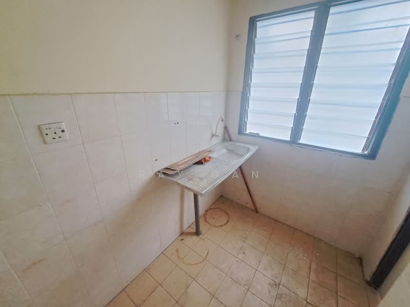 Rumah Flat untuk Dijual di Taman Setia Rawang Flat - Ray Gan - Interior - PropertyGuru.com.my