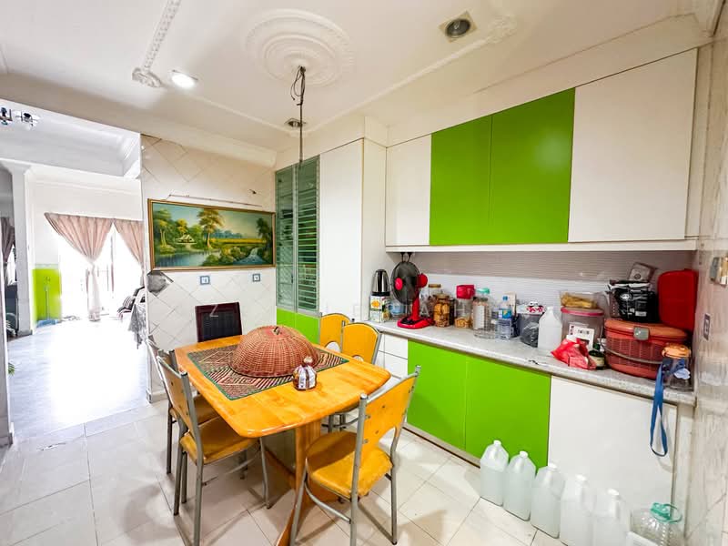 Rumah Teres 2 Tingkat untuk Dijual di Bandar Baru Selayang Fasa 2a (Selayang) - Azli Ibrahim - Kitchen - PropertyGuru.com.my