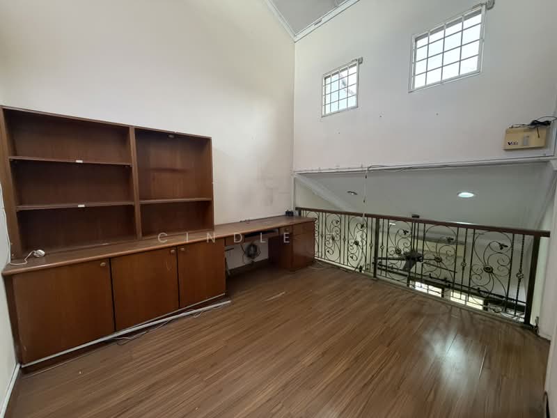 Rumah Teres 2 Tingkat untuk Dijual di Usj 11 (Subang Jaya) - Cindle Tai - Study - PropertyGuru.com.my