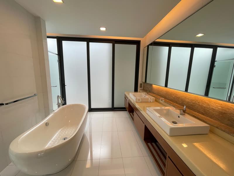 Bungalow for Rent in Seputeh (Kuala Lumpur) - Lucus Yong - Bathroom - PropertyGuru.com.my