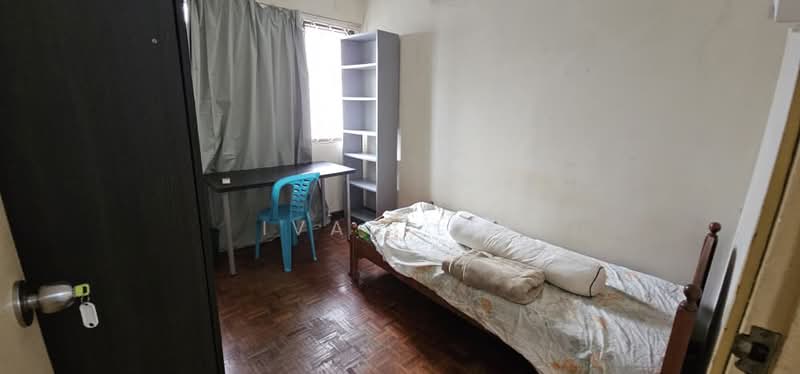 Rumah Teres 2 Tingkat untuk Dijual di Damansara Kim (Petaling Jaya) - Ivan Lee - Bedroom - PropertyGuru.com.my