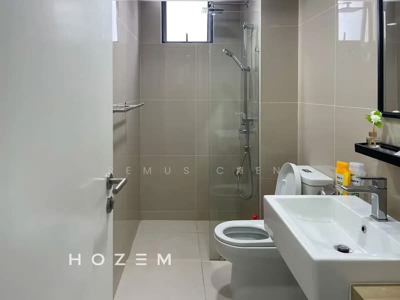Servis Apartment untuk Disewa di United Point (Residensi Berpadu) - Remus Chen - Bathroom - PropertyGuru.com.my