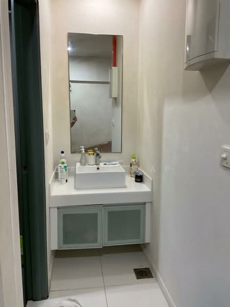 Servis Apartment untuk Dijual di Mercu Summer Suites - David Yap - Bathroom - PropertyGuru.com.my