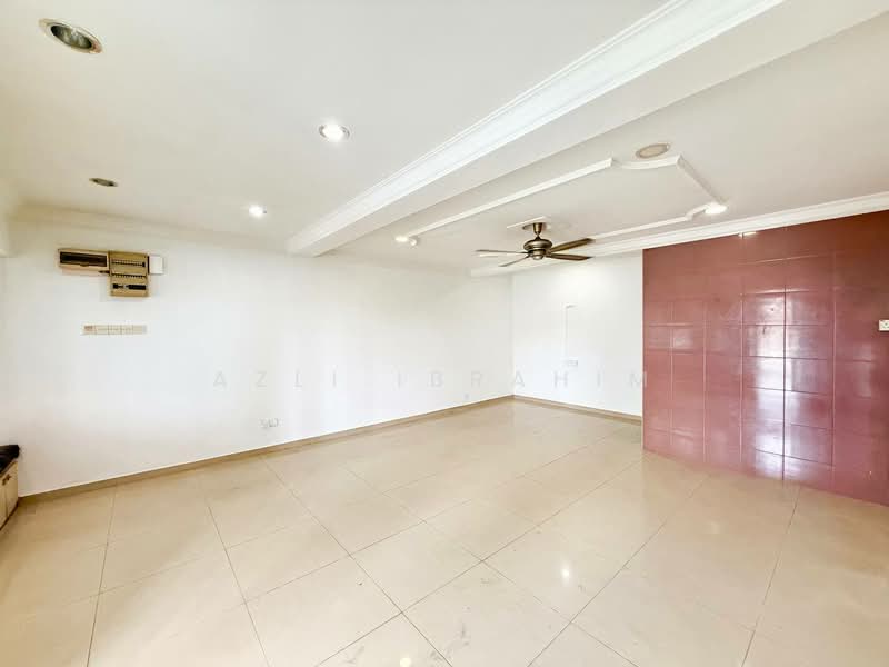 2-storey Terraced House for Sale in Taman Maju Satu (Kajang) - Azli Ibrahim - Living Room - PropertyGuru.com.my