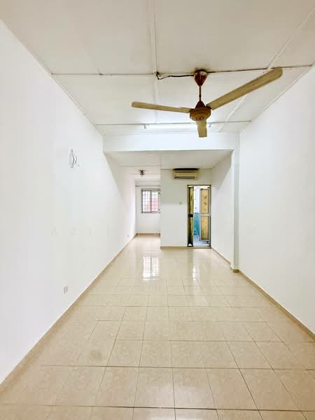 2-storey Terraced House for Sale in Taman Maju Satu (Kajang) - Azli Ibrahim - Interior - PropertyGuru.com.my