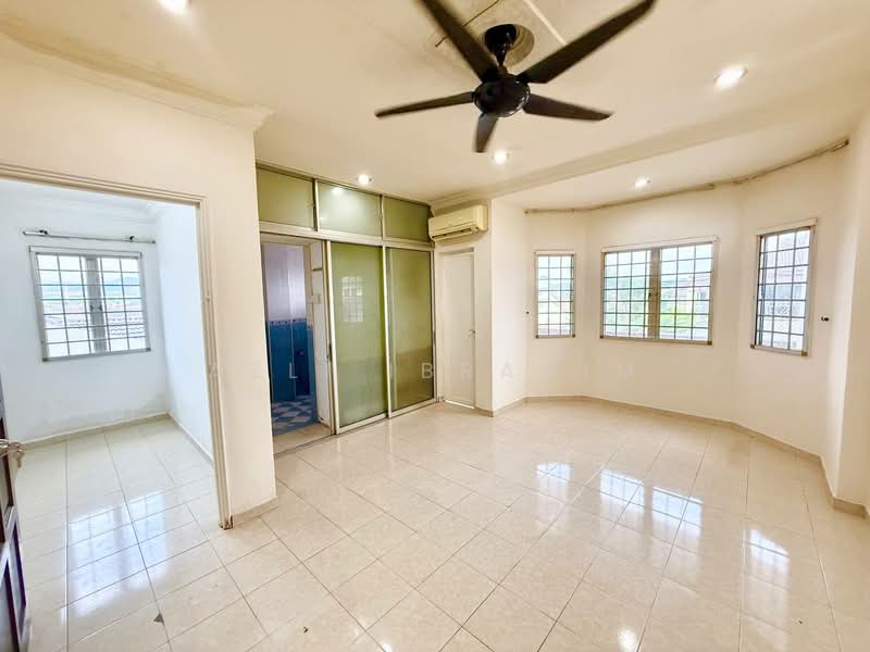 2-storey Terraced House for Sale in Taman Maju Satu (Kajang) - Azli Ibrahim - Interior - PropertyGuru.com.my