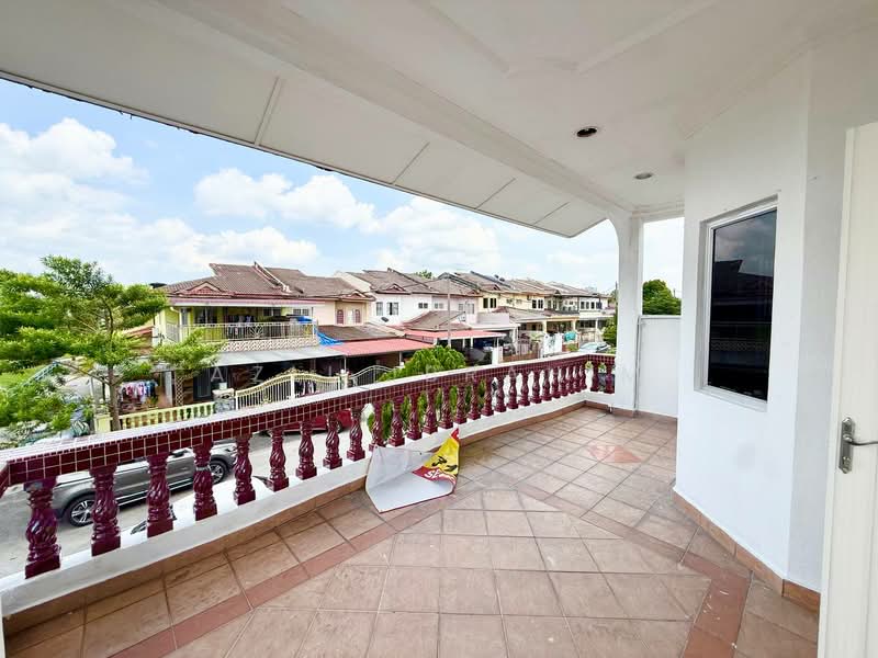 2-storey Terraced House for Sale in Taman Maju Satu (Kajang) - Azli Ibrahim - Balcony - PropertyGuru.com.my